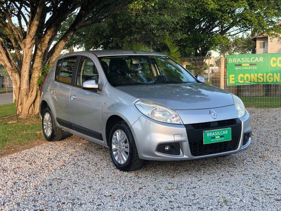 RENAULT SANDERO 1.6 PRIVILÉGE 16V FLEX 4P AUTOMÁTICO